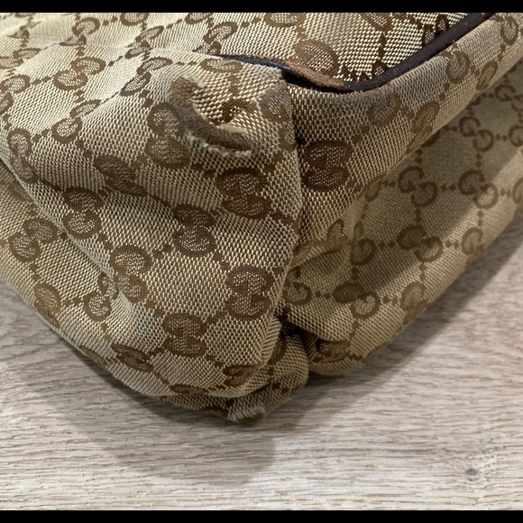 Gucci Diaper Bag with Receipt No stains - Picture 7 of 9